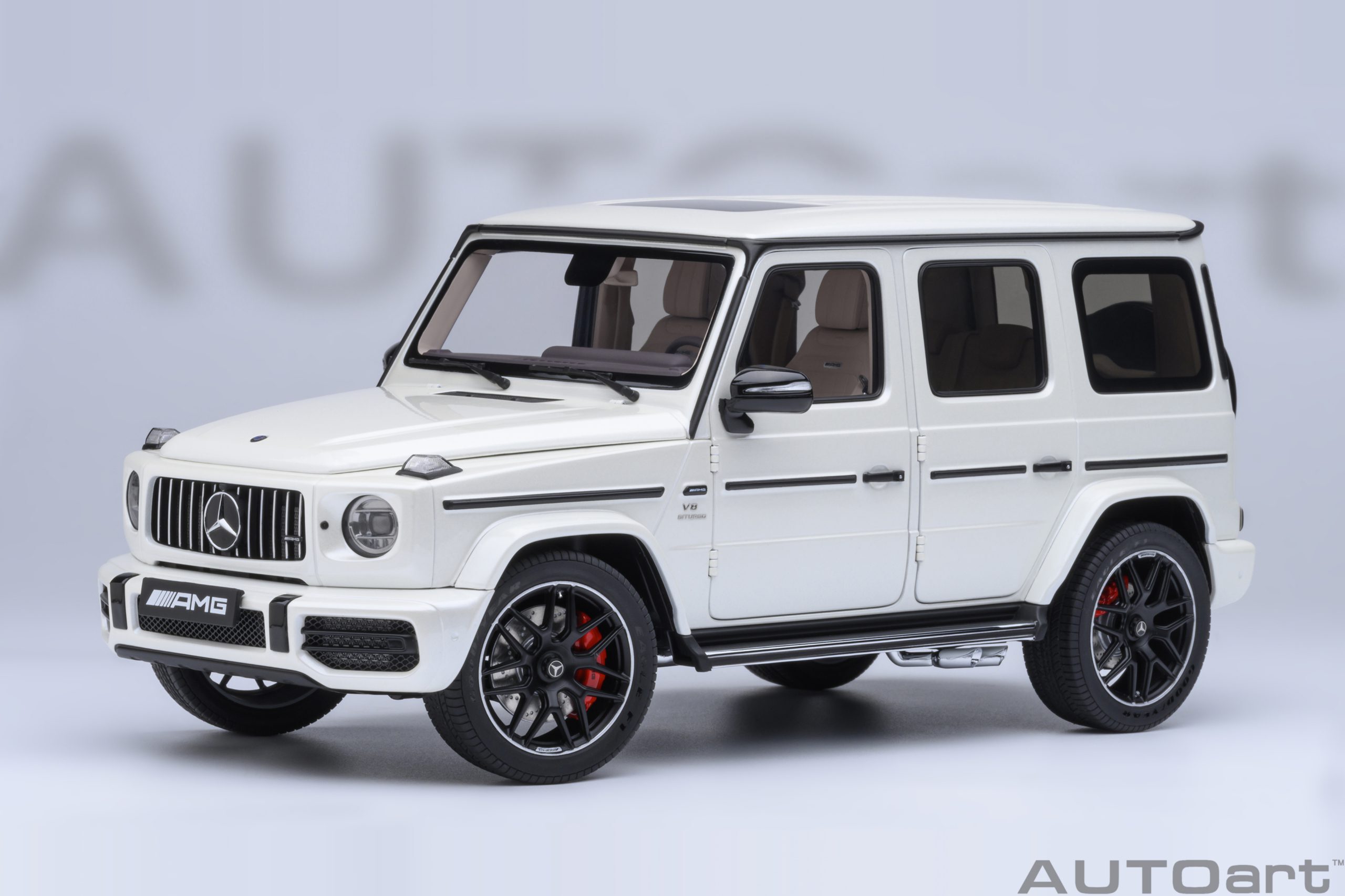 1/18 AUTOART Mercedes-AMG G63 2019 (Designo Brilliant White) (76356)