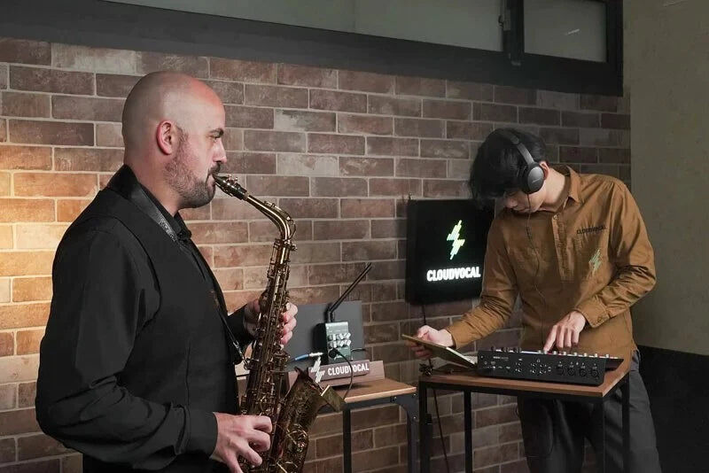 【全新推出】ISOLO LITE 薩克斯風無線演出系統 薩克斯風無線麥克風 第 5 張圖片｜三峽銅管 / 管樂