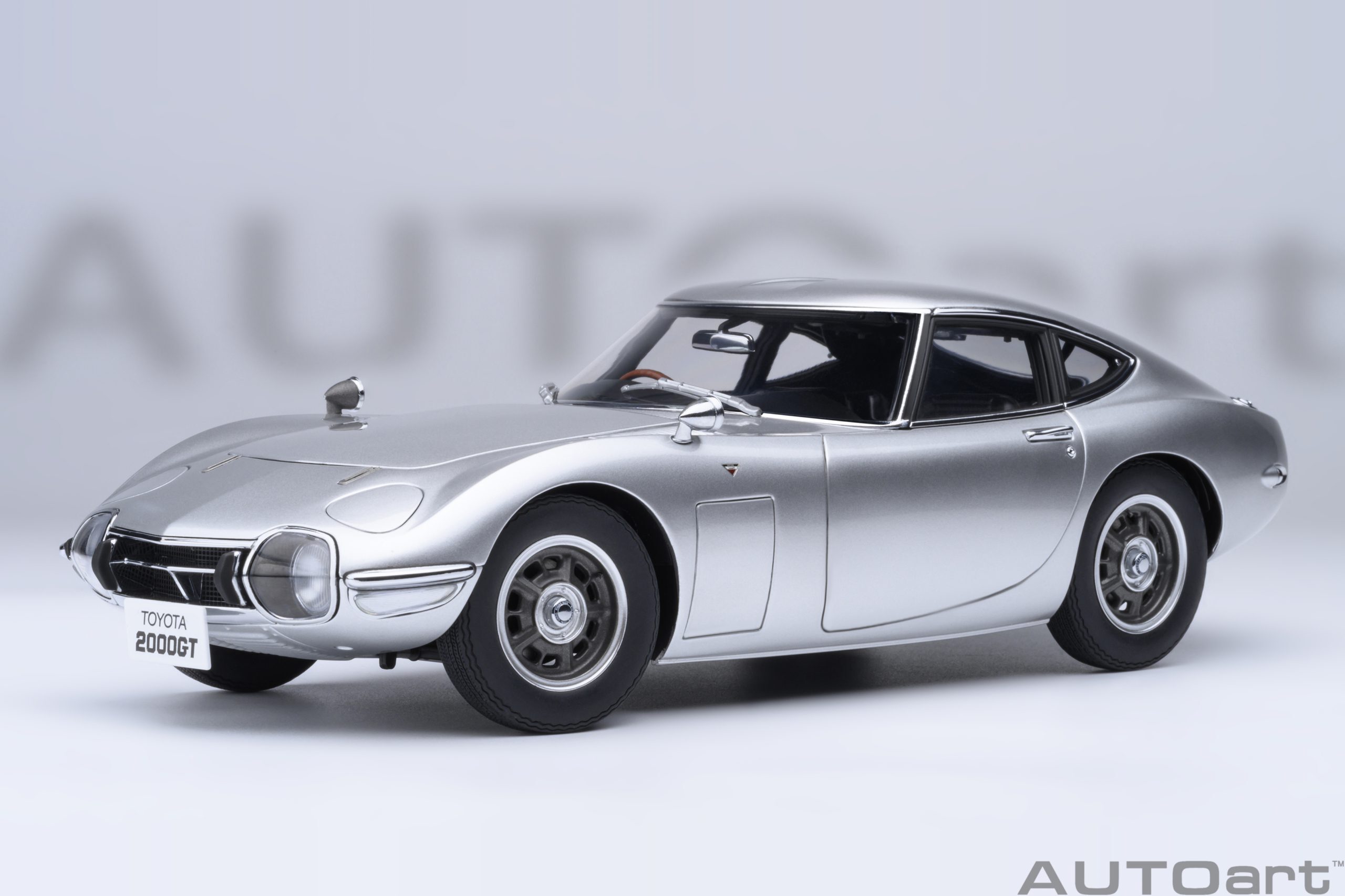 1/18 AUTOART Toyota 2000GT 1967 (Silver) ( 79548)
