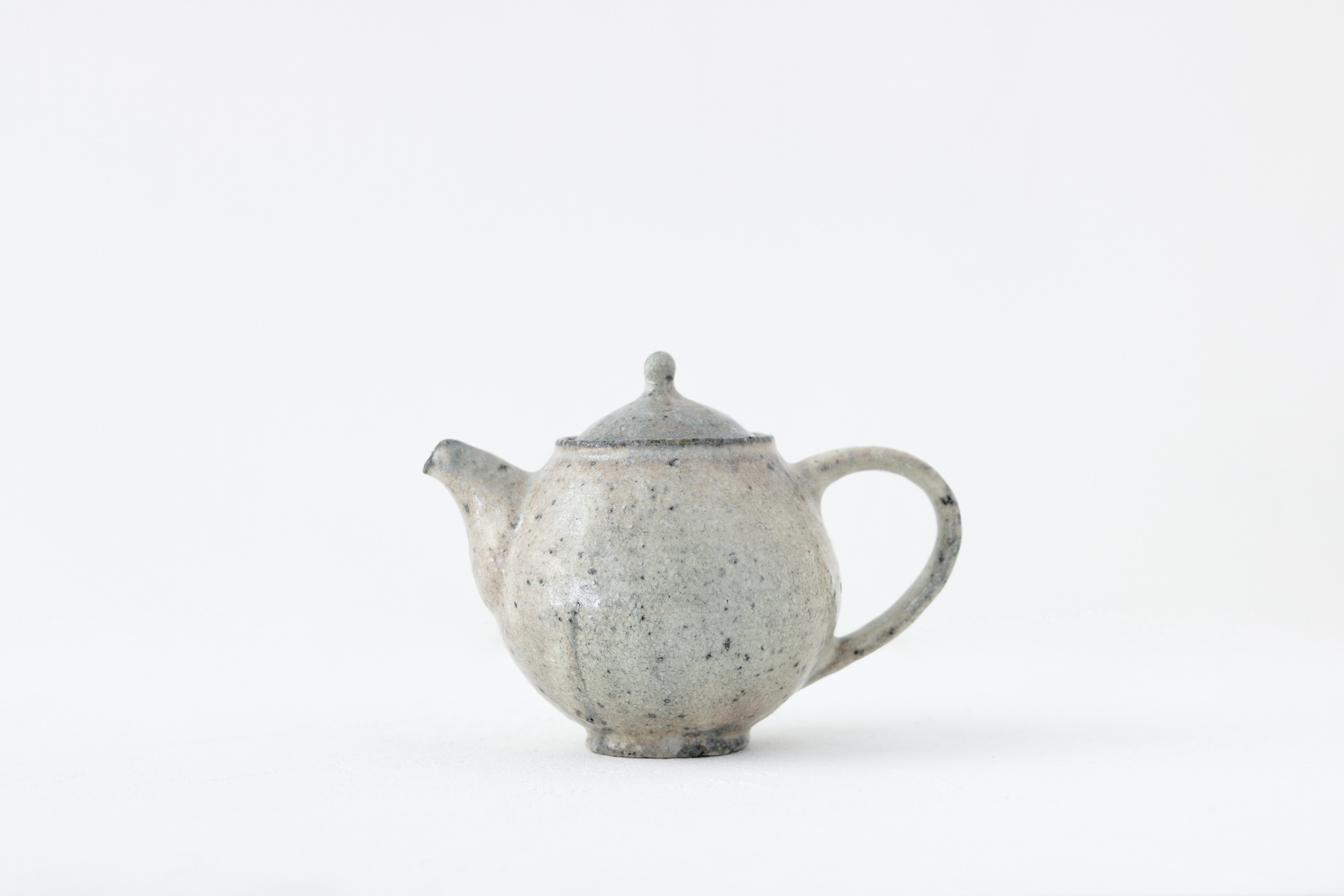 +g 八田亨-對州壺(L)