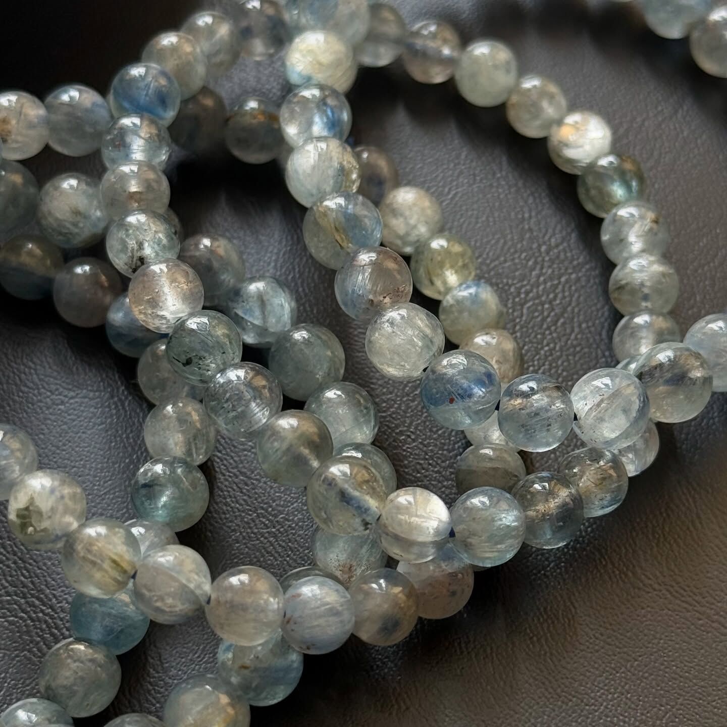 [原石] 冰種藍晶石 水晶手串