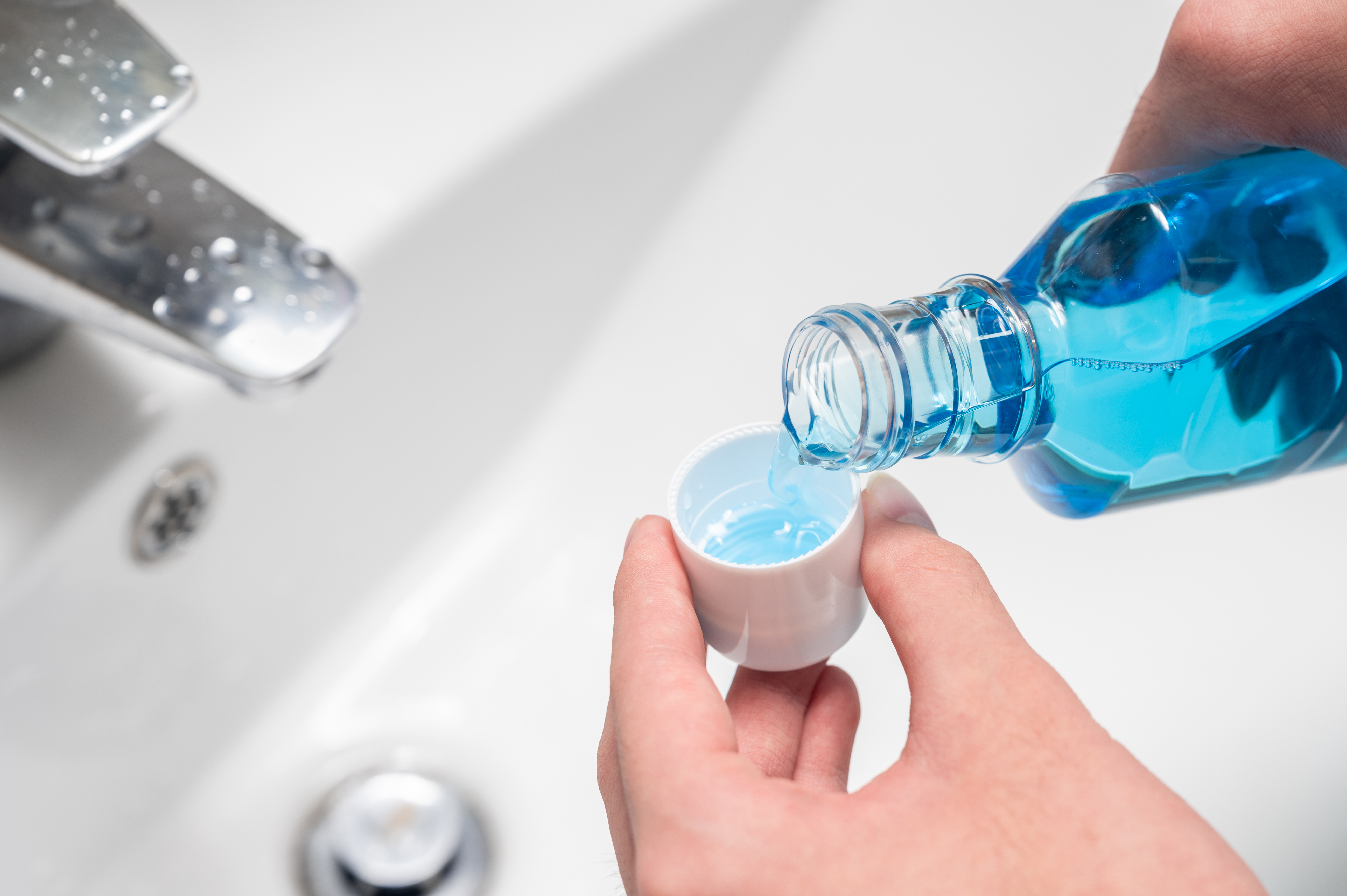 漱口水可以每天用嗎？使用頻率、使用方式與挑選方法一次掌握