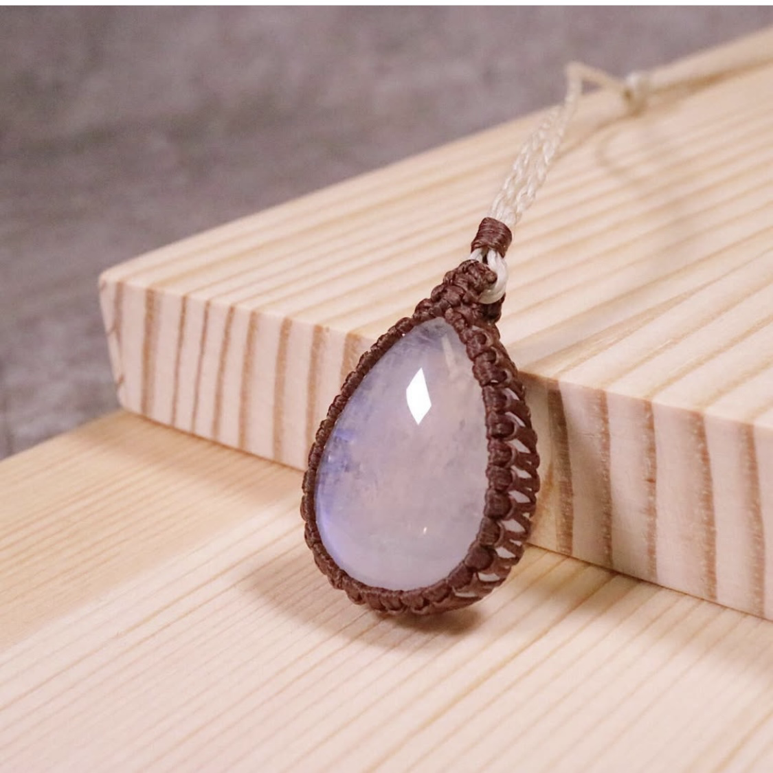 ✨月亮石 手織頸鏈
