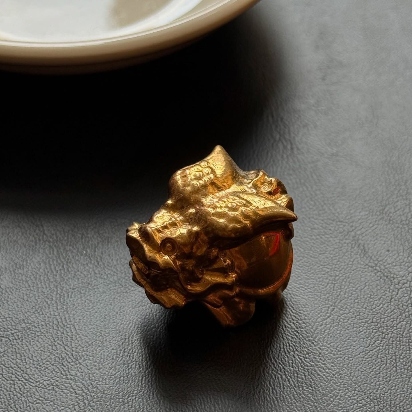 [原石] 黃鐵礦 翅膀龍龜