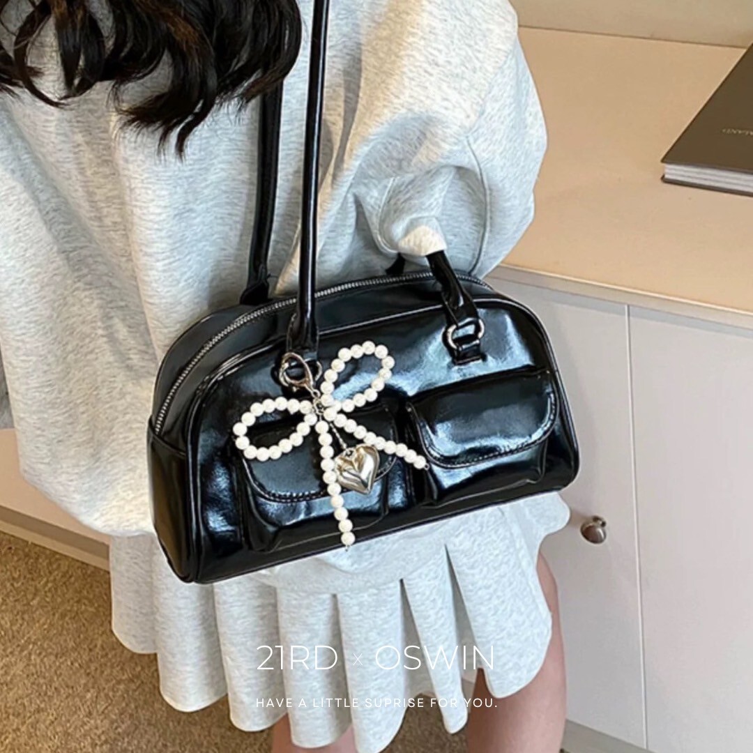 韓系 單肩保齡球包 (附小掛件)