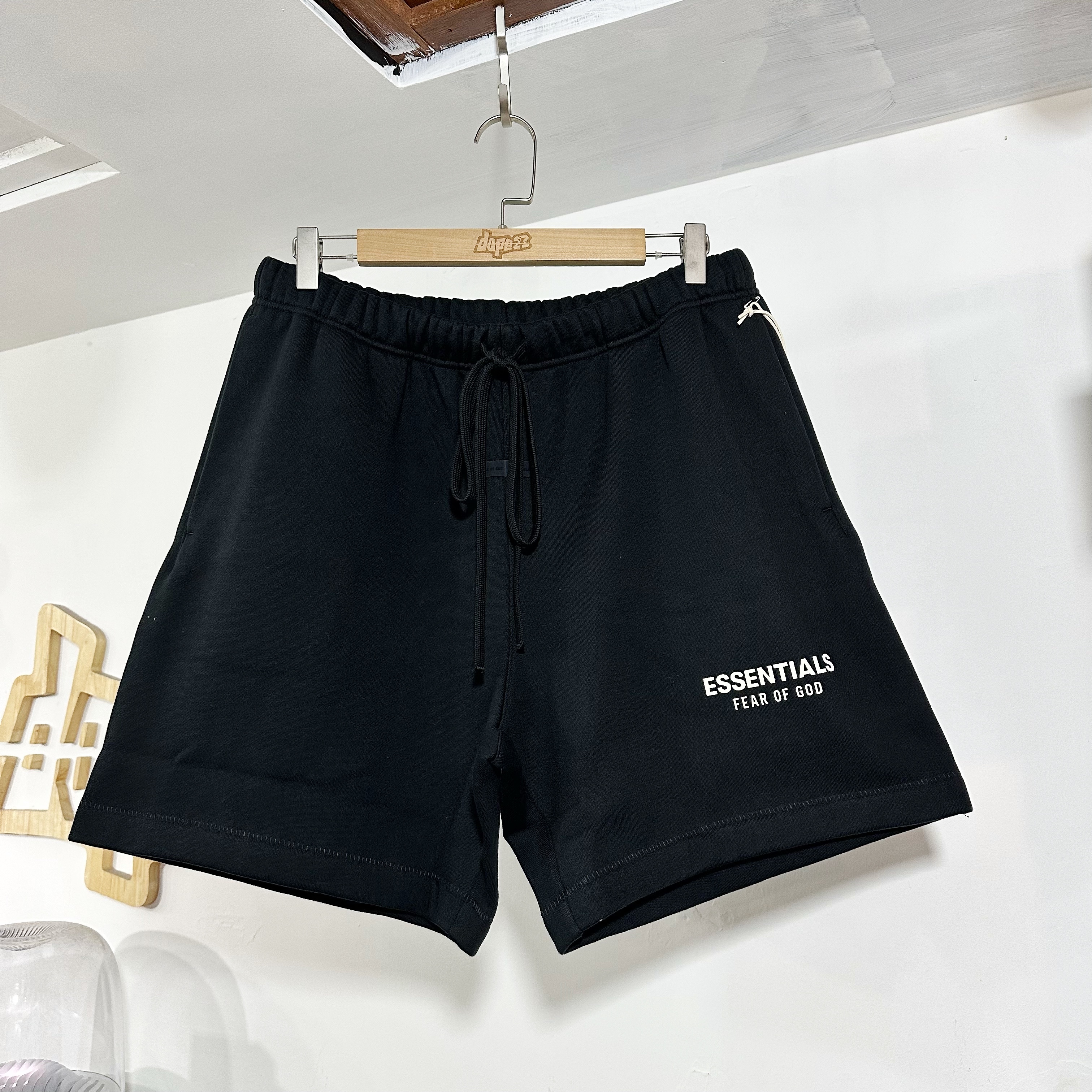 FEAR OF GOD FOG ESSENTIALS  SS25 Classic Sweatshort Black