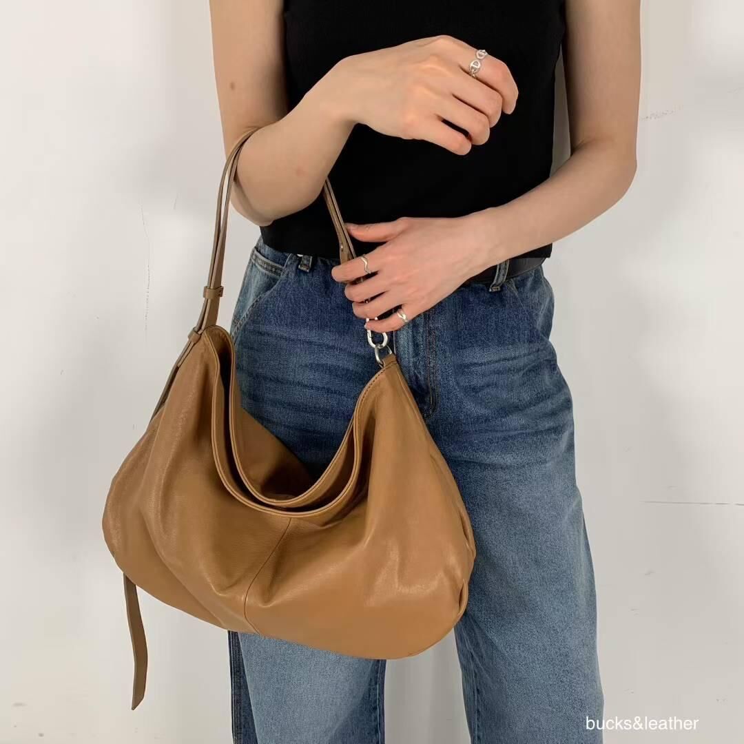 BL721A 羊皮法式皮塔包