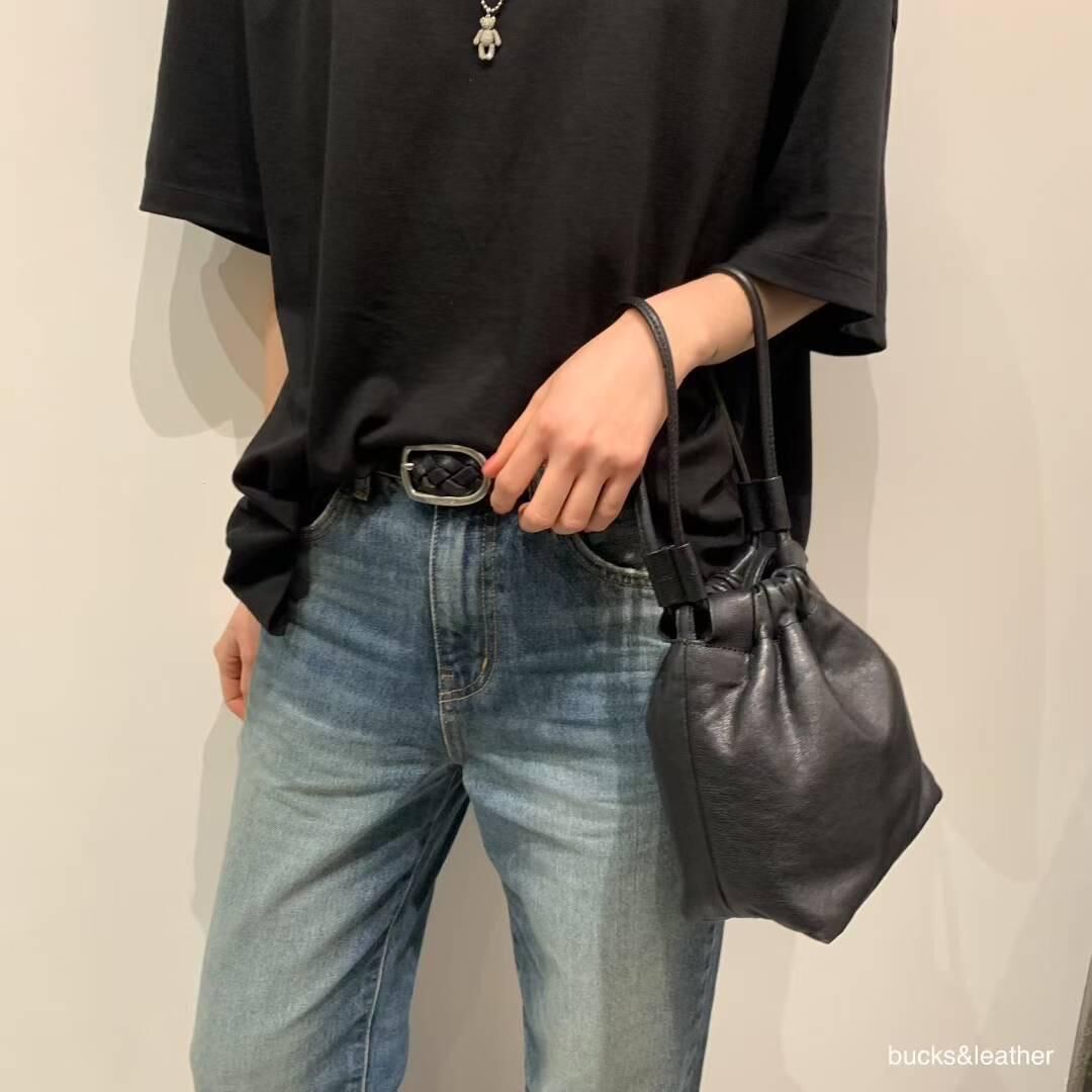 BL721I 羊皮斜挎手提包