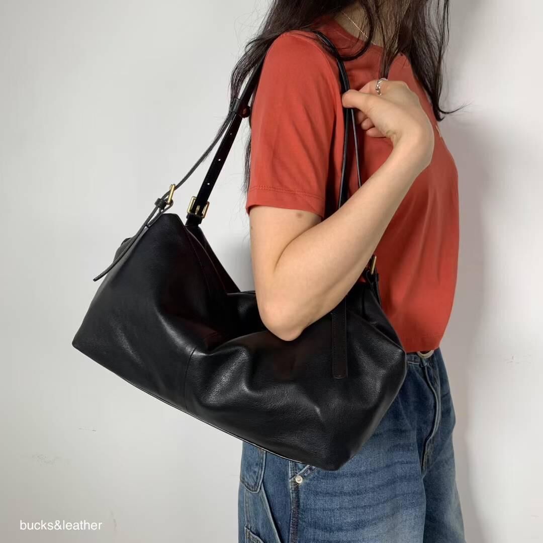 BL721M 大容量單肩包