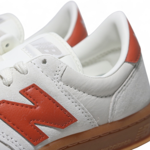 NEW BALANCE 休閒鞋 NB 500 米橘 焦糖底 麂皮 復古 女 CT500DA