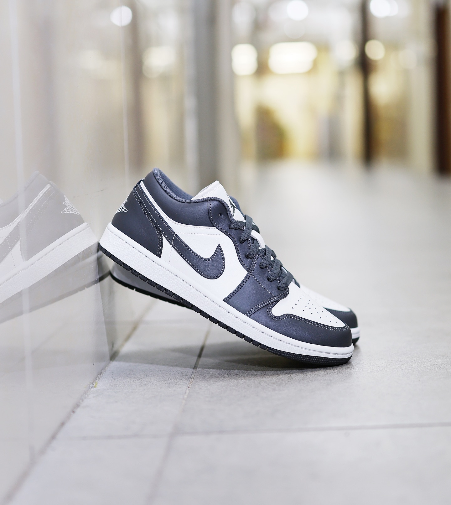 Nike Air Jordan 1 Low Grey White 白灰色 553558-044