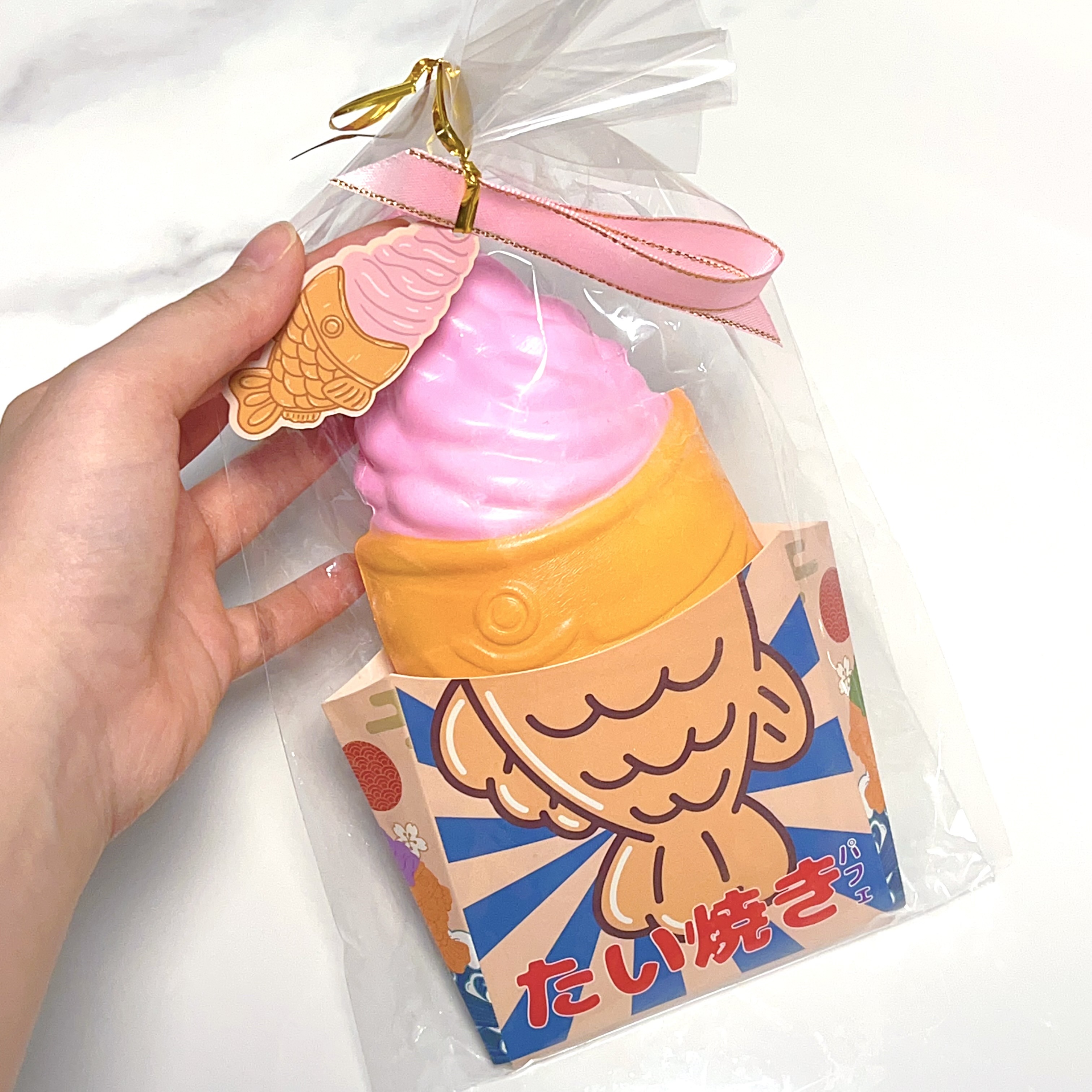 Chawa Taiyaki Fish ice cream squishy