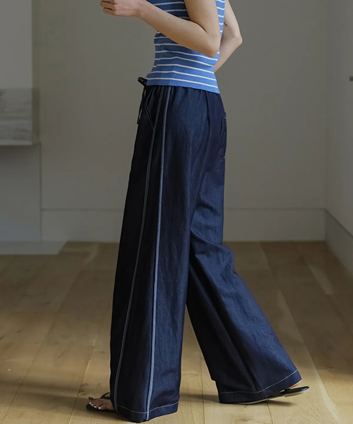 FRENCHCHIC Heyri Stitch Wide Banding Pants