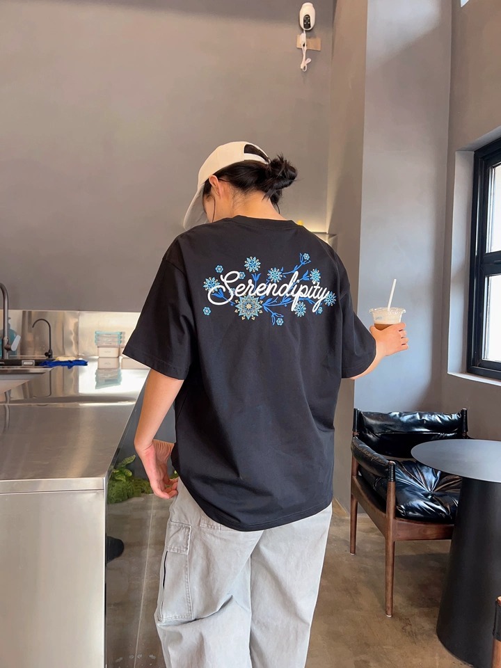 MEDM 刺繡彩色小花 涼感速乾材質 短袖 T