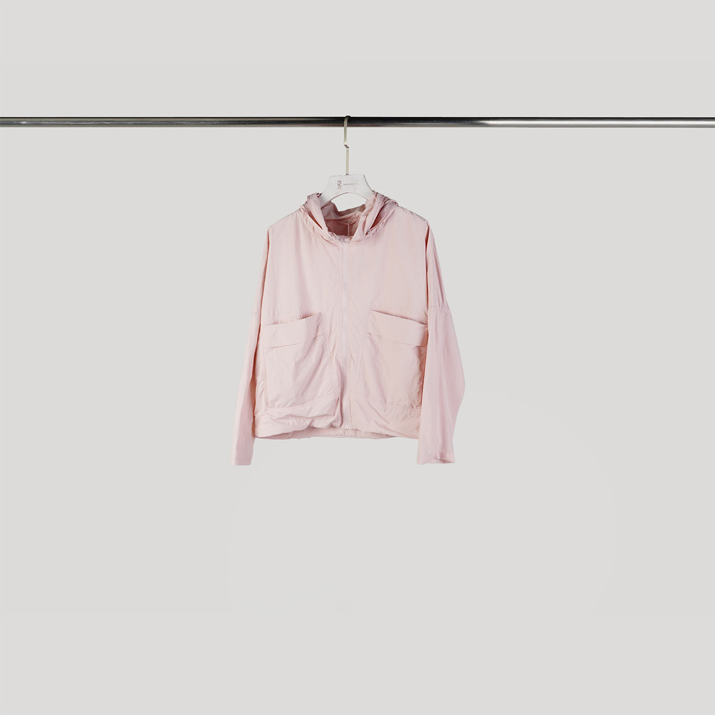後拼接大口袋連帽防曬外套 | 有點粉
