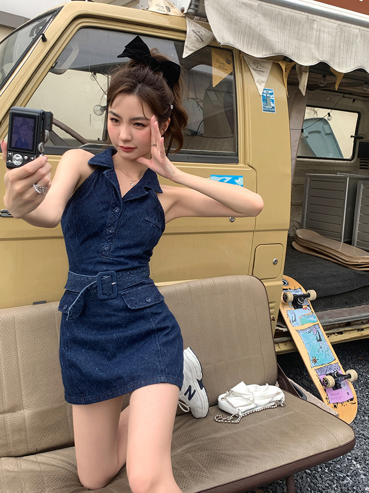 翻領繞脖 俏麗牛仔洋裝