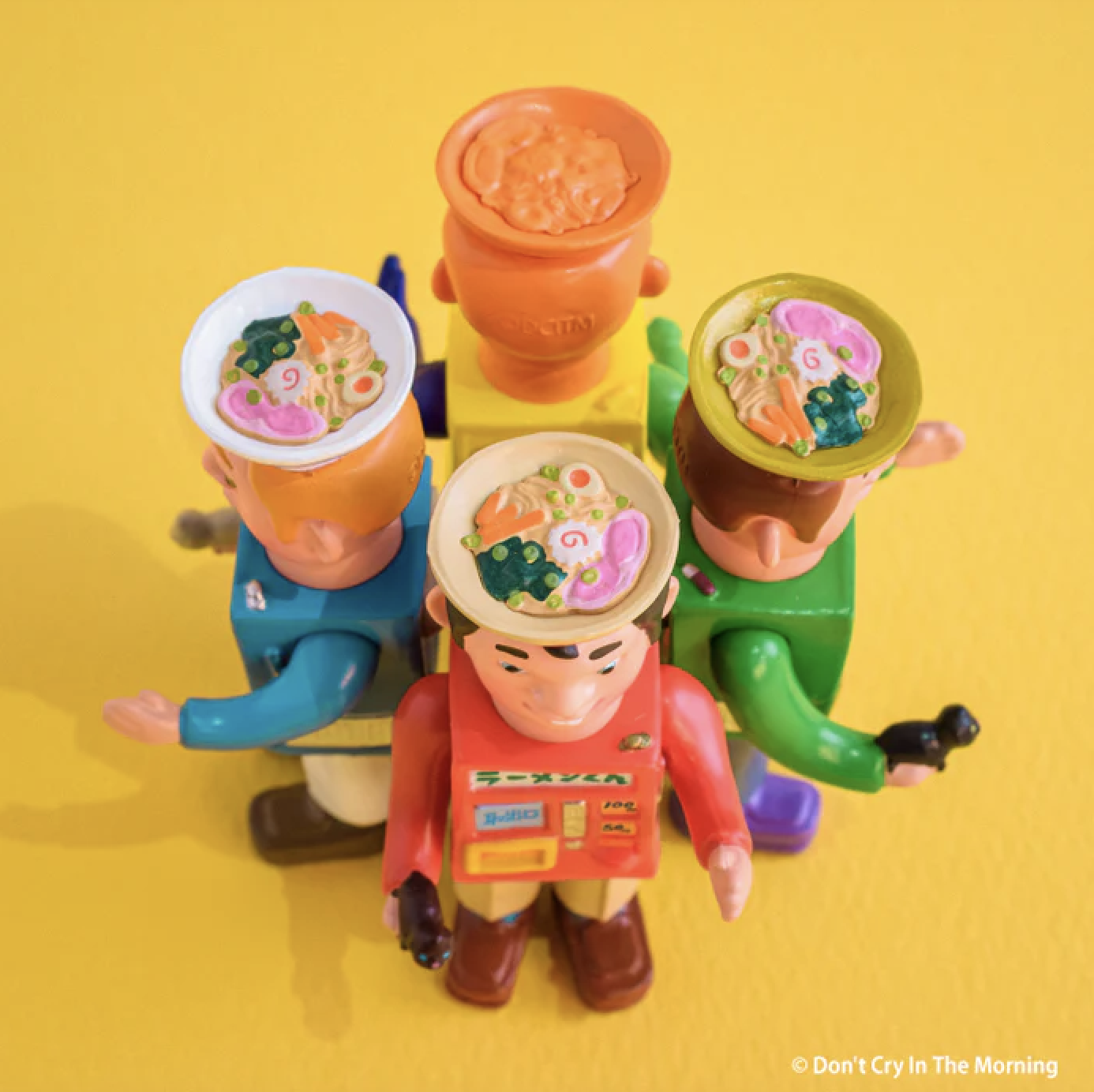 【現貨】HELLO IN THE WORLD !! Vol.3 Don't Cry In The Morning 拉麵君手辦扭蛋扭蛋 (全4種)