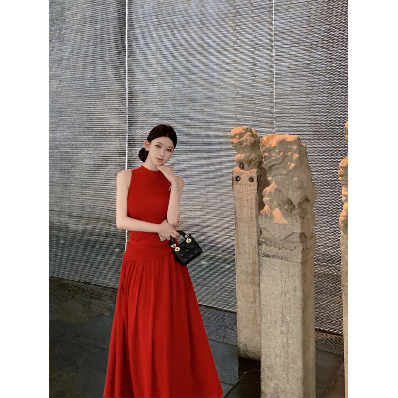 蟬絲薄針織 無袖上衣+高腰裙(2件組)