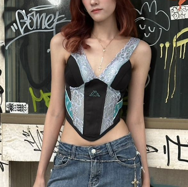 【現貨】JUST ME - 泰國Ramake 蕾絲吊帶logo帶併布背心 JMCT_035