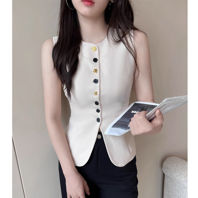 立體編織釦 收腰長版背心