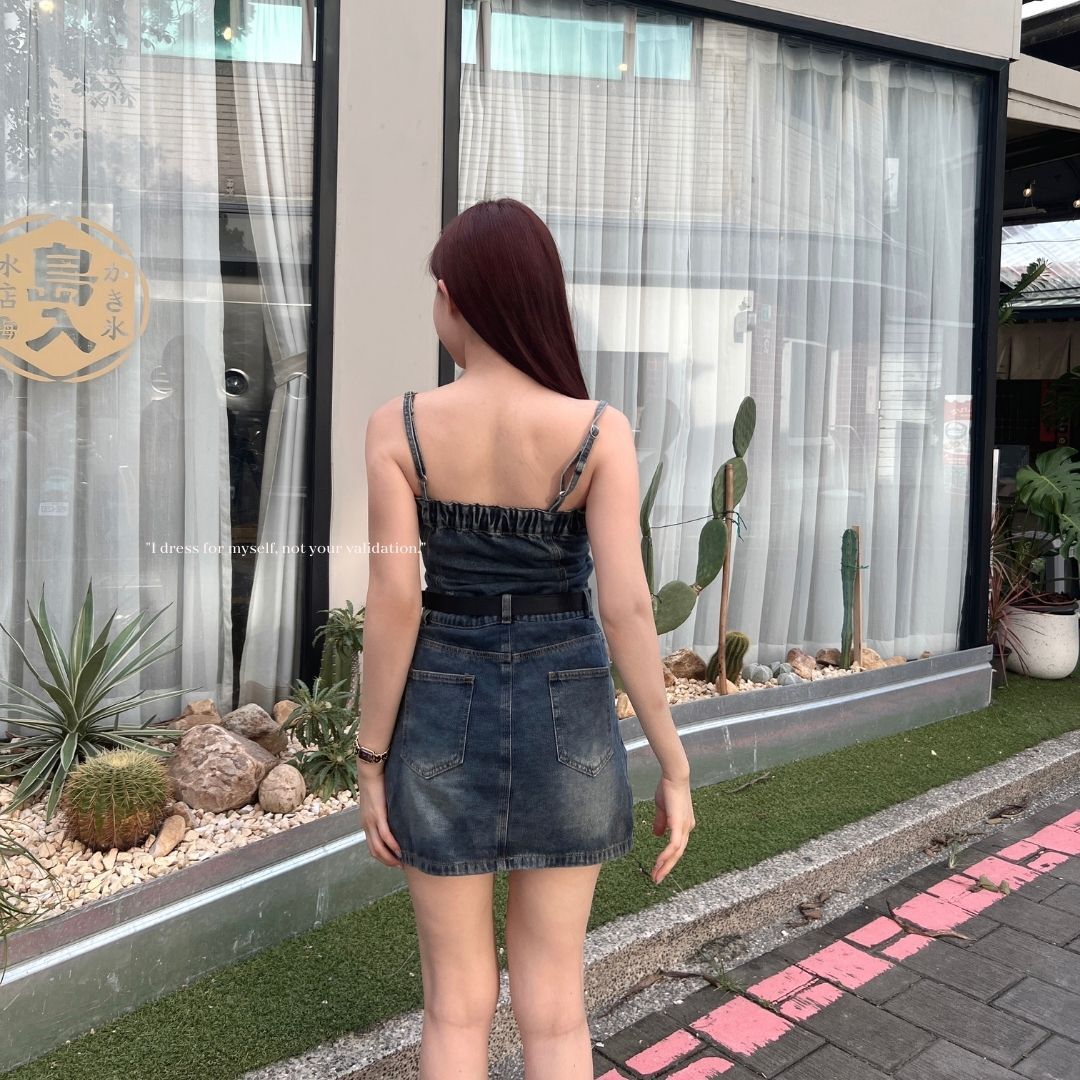 【牛仔辣妹】DOMISS附皮帶-牛仔洋裝 短裙套裝 (現貨)