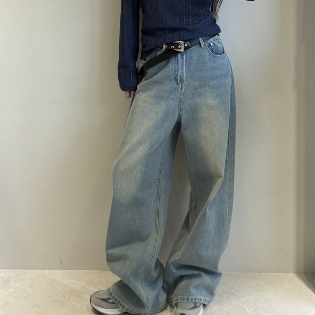 摺紋水洗牛仔寬寬褲