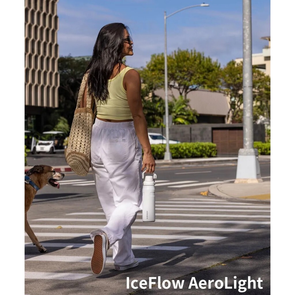 【樂森藥局】Stanley 輕重力系列 IceFlow Aerolight 快充瓶 0.7L(全色系/多色任選)