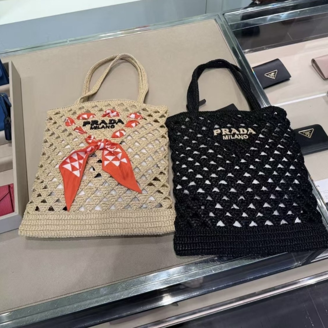 Outlet Prada Tote Bag