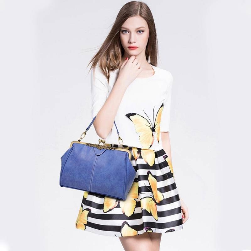 超高品質 化妝包 包包女 斜背包 腋下包 包包 包包女 口金包 側背包 收納包 腋下包 皮革包 小香風包包 004 D