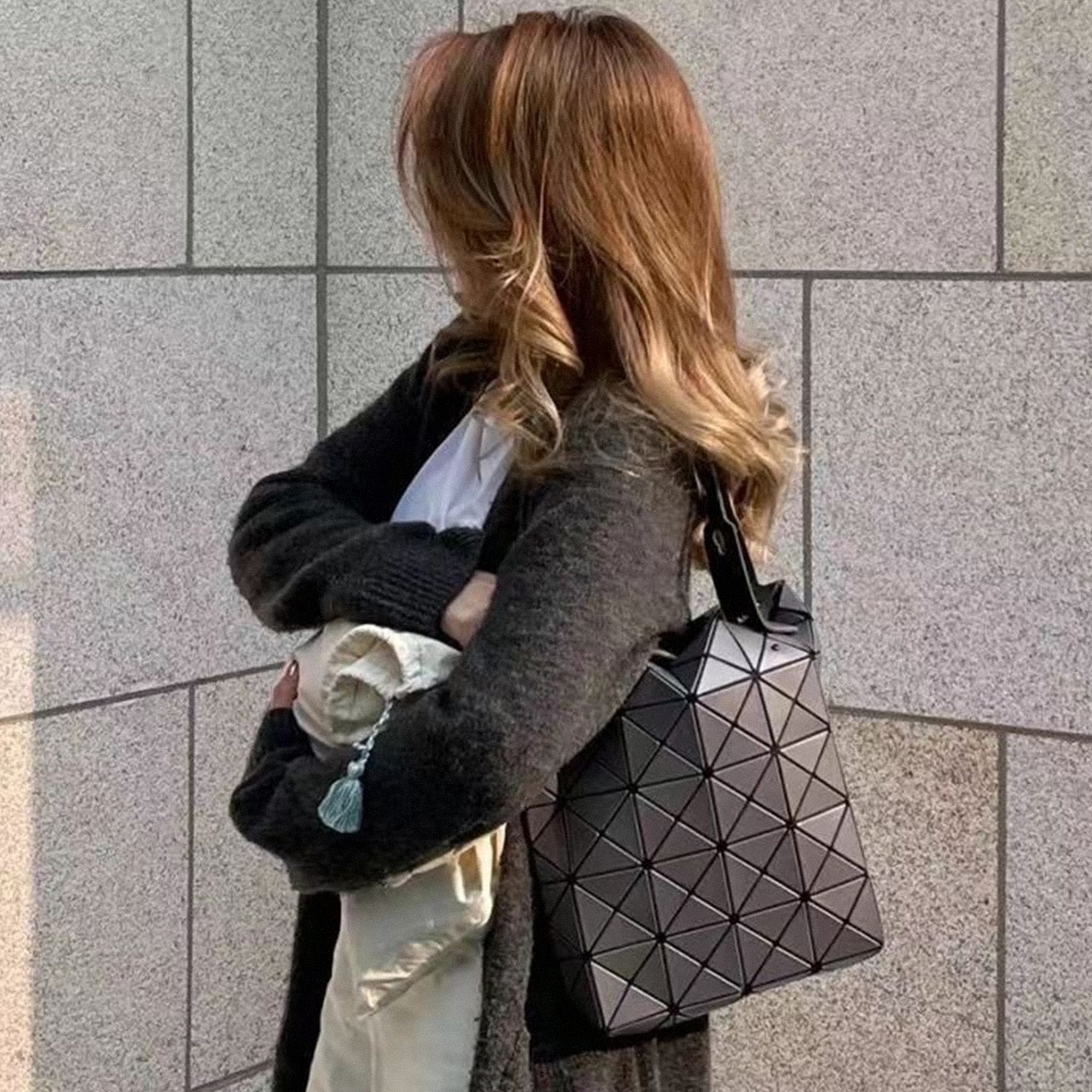 包包 女生包包 菱格包 斜背包 日本包包 手提包 菱格包包 收納包 肩背包 閨蜜禮物 生日禮物 小眾包包 222