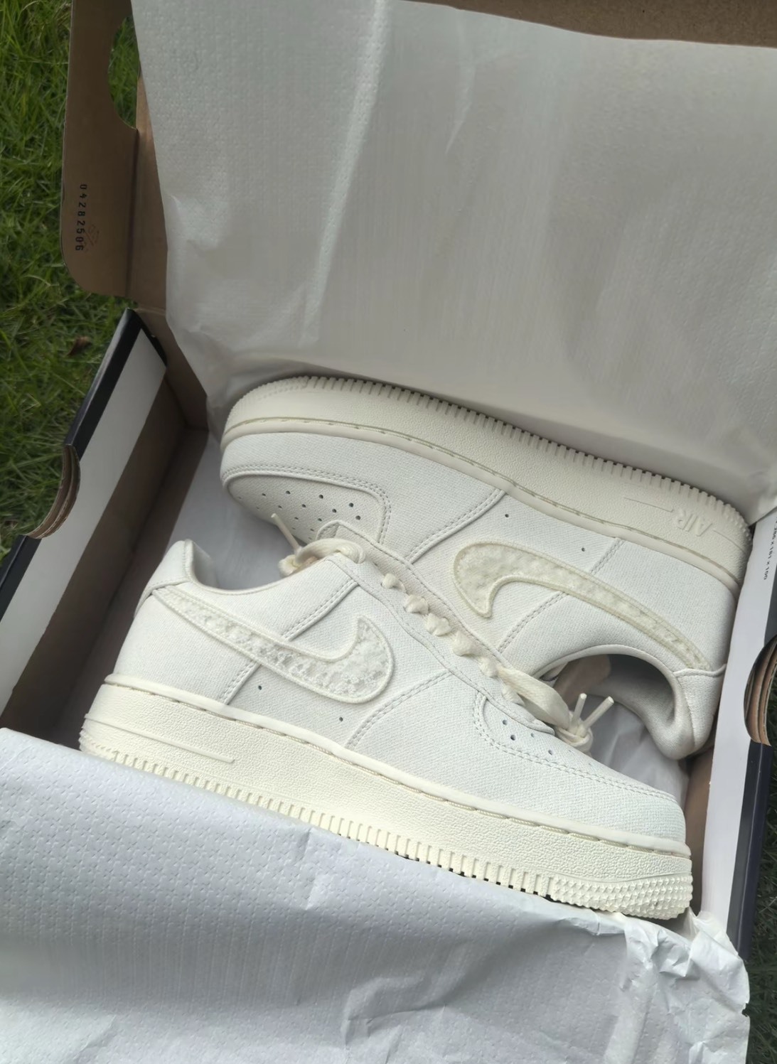 Nike Air Force 1 Low 蕾絲奶白 IH7351-010