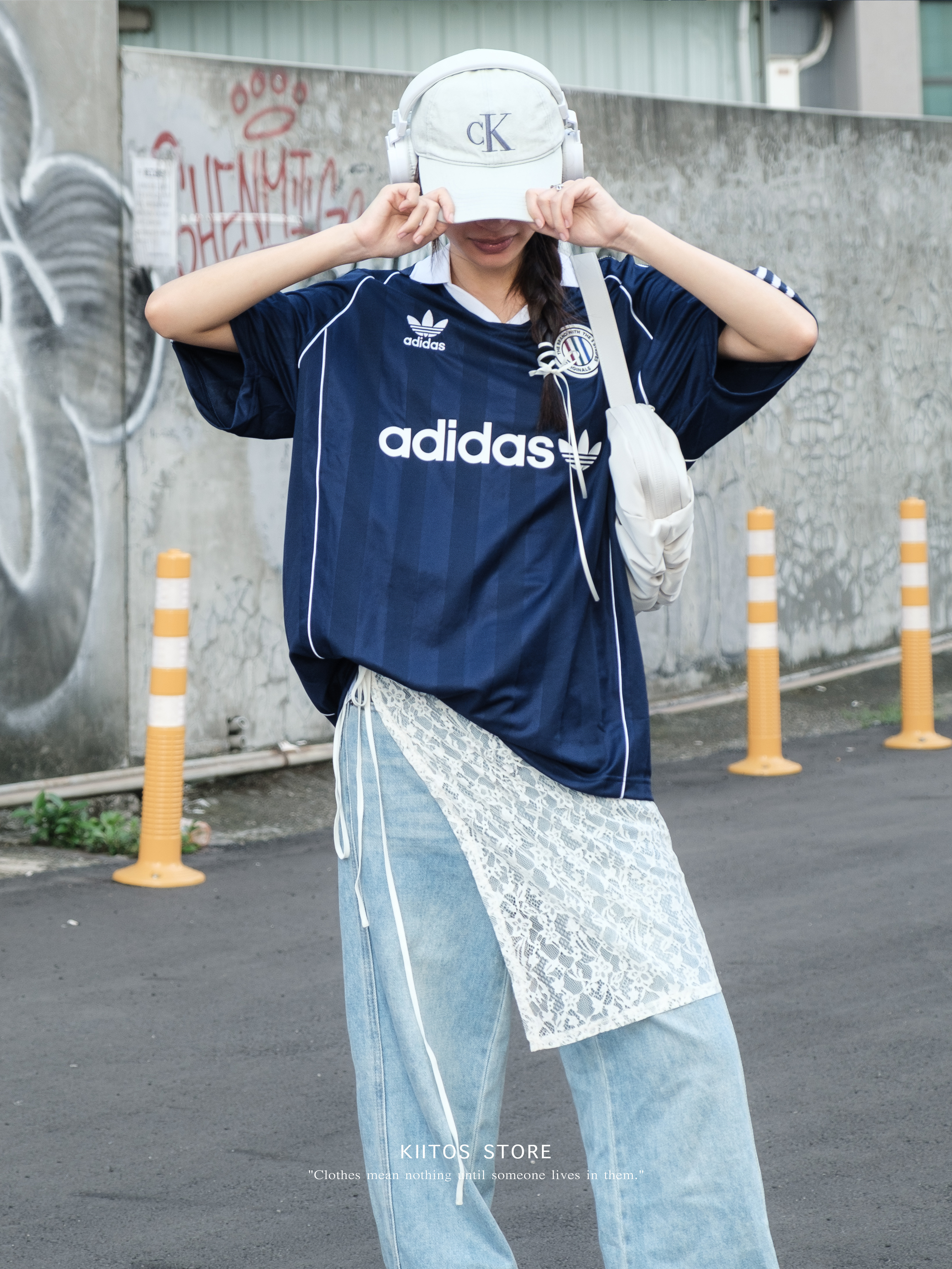 Adidas Originals 足球風 運動上衣 寬鬆  球衣 三葉草 深藍色 藍色  KC0127