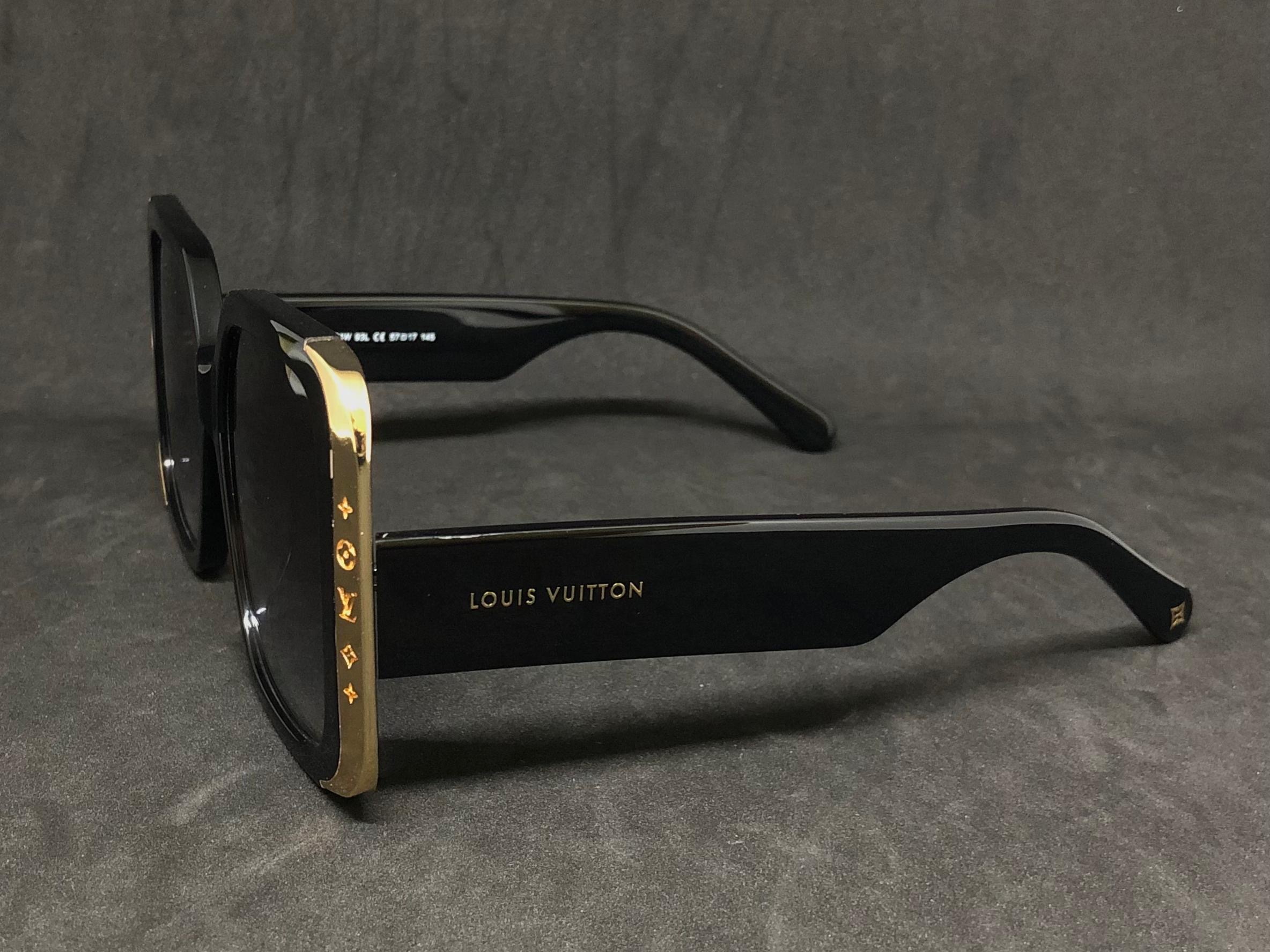 Lv Moon Square (New Arrivals)