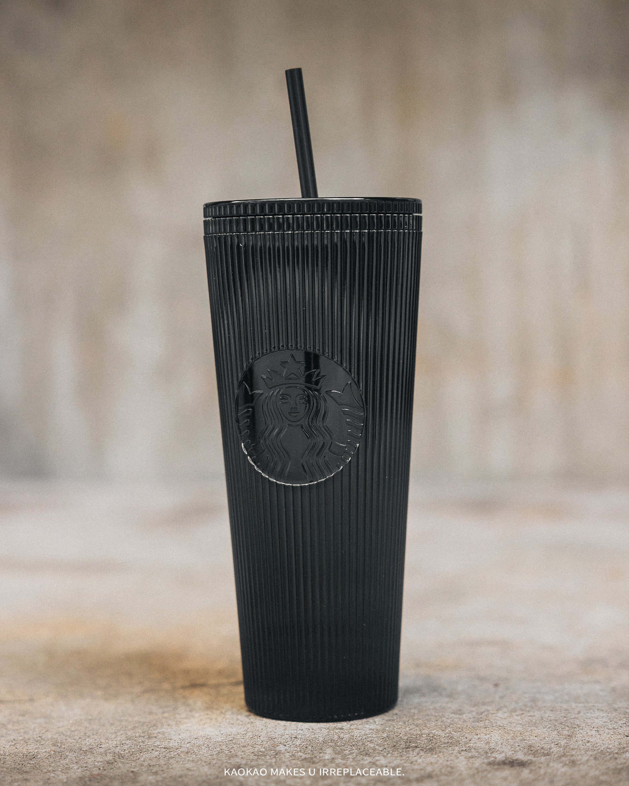 代購-Starbucks 星巴克 酷黑 豎條紋吸管杯 全黑 高顏值 冷水杯 環保杯