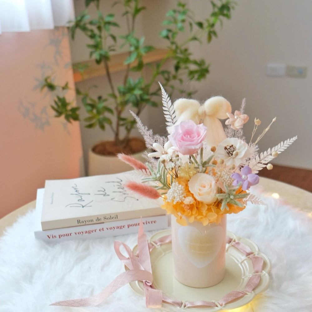 可愛蝴蝶結永生盆花