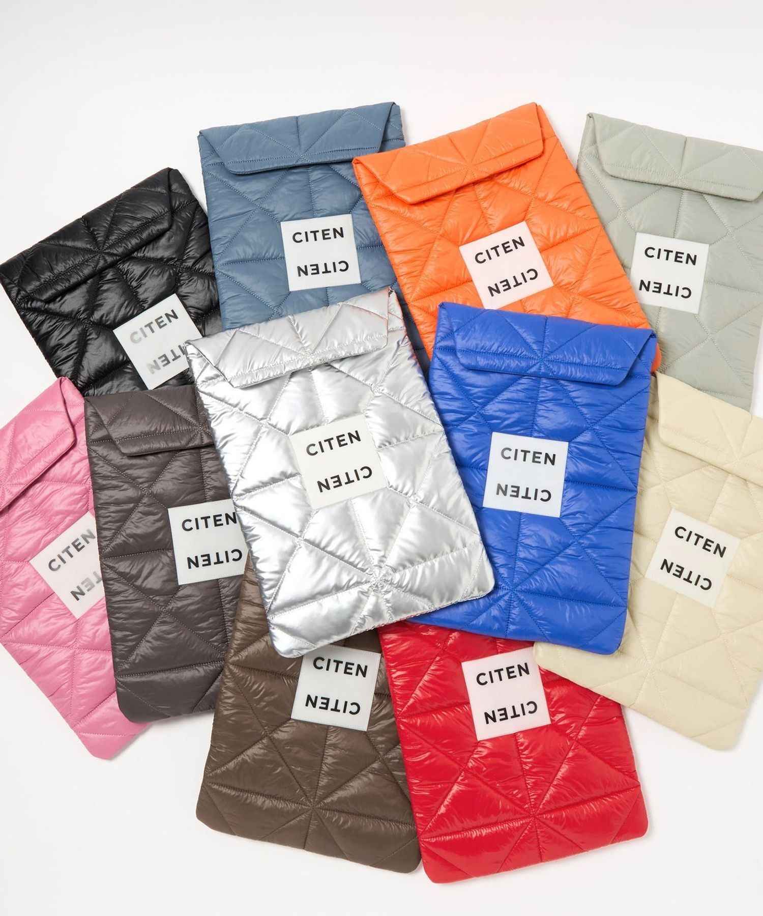 預購┃日本 CITEN 彩色 絎縫 16吋 筆電包 手拿包