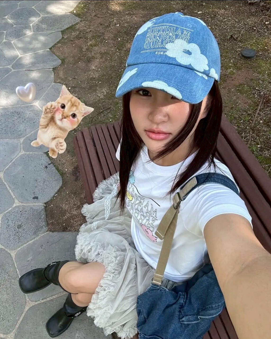 DAISY x MARITHÉ 單寧小花聯名系列 肩背包 棒球帽 零錢包 藍色