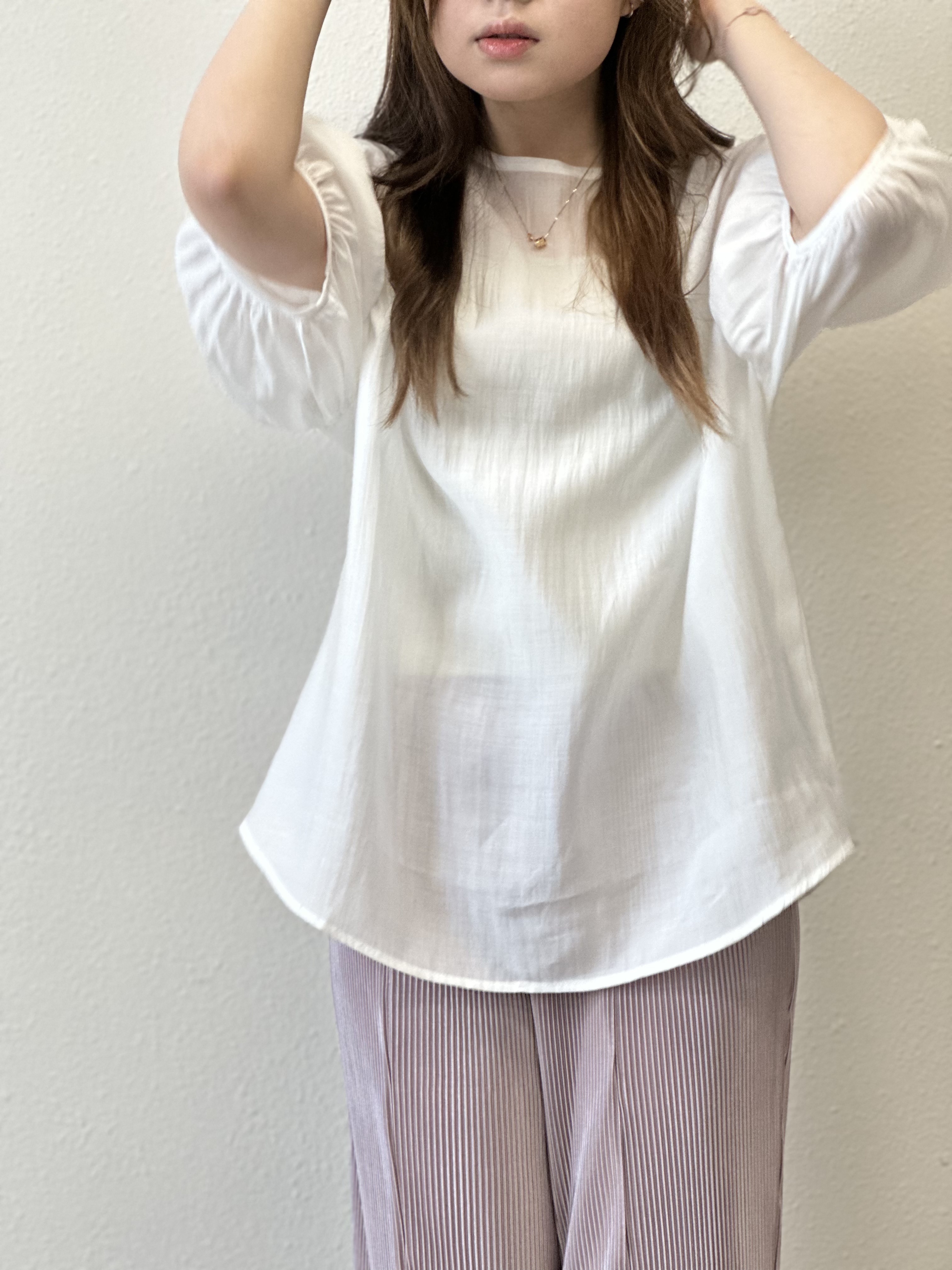 85% 天絲 ～ 簡潔朦朧氣氛上衣 - BL52740