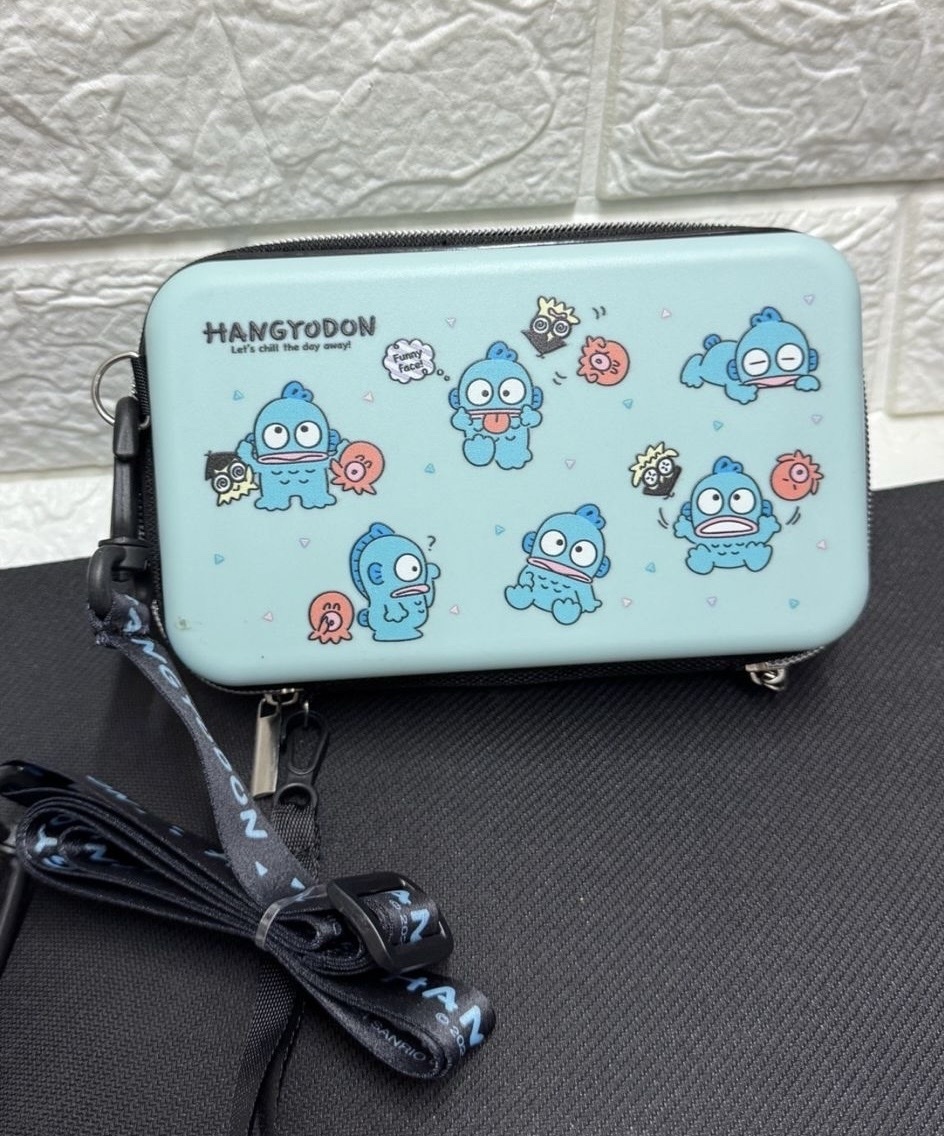 Hangyodon 水怪硬盒 斜孭包