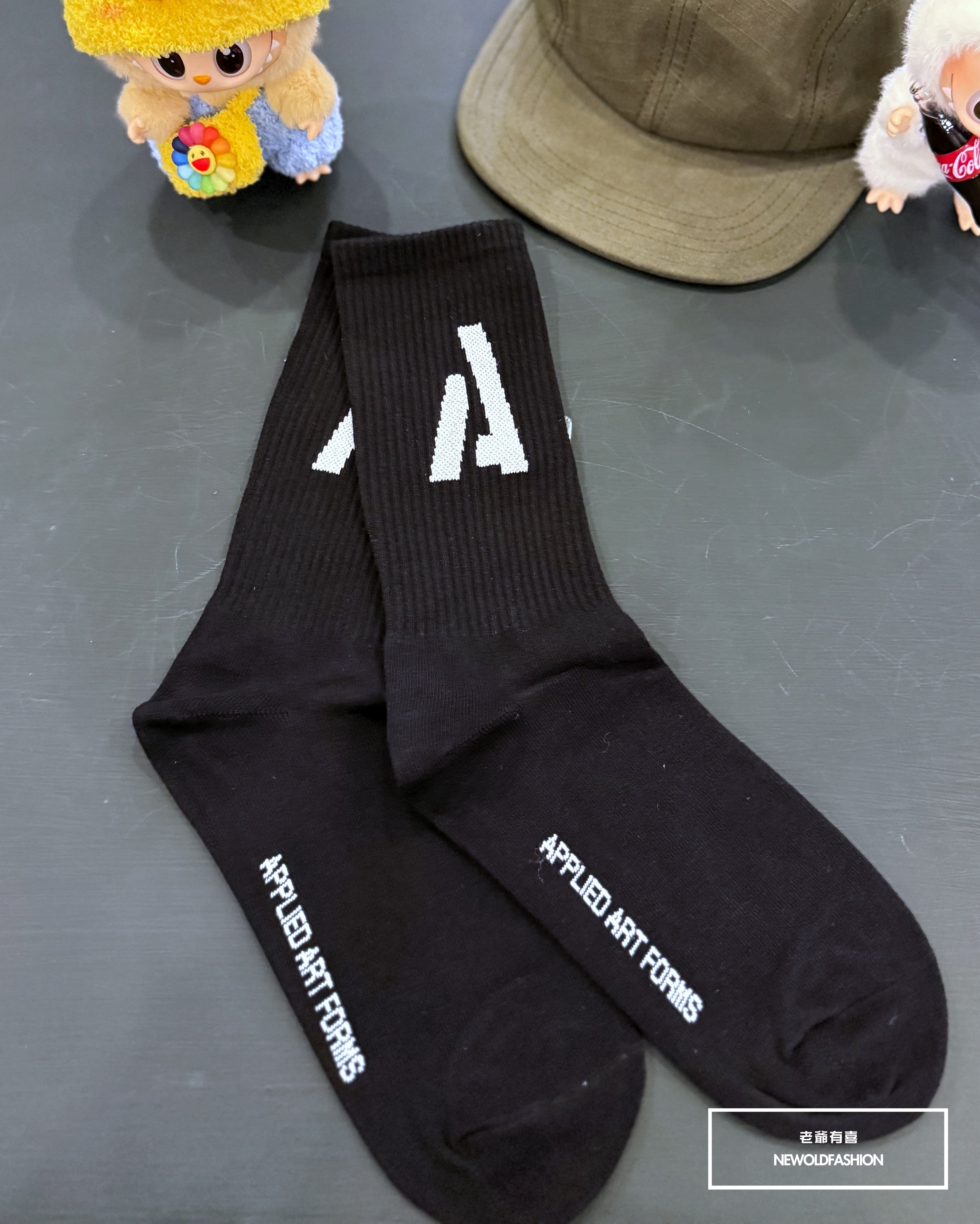 『新品上市』重磅積木A高筒襪-黑