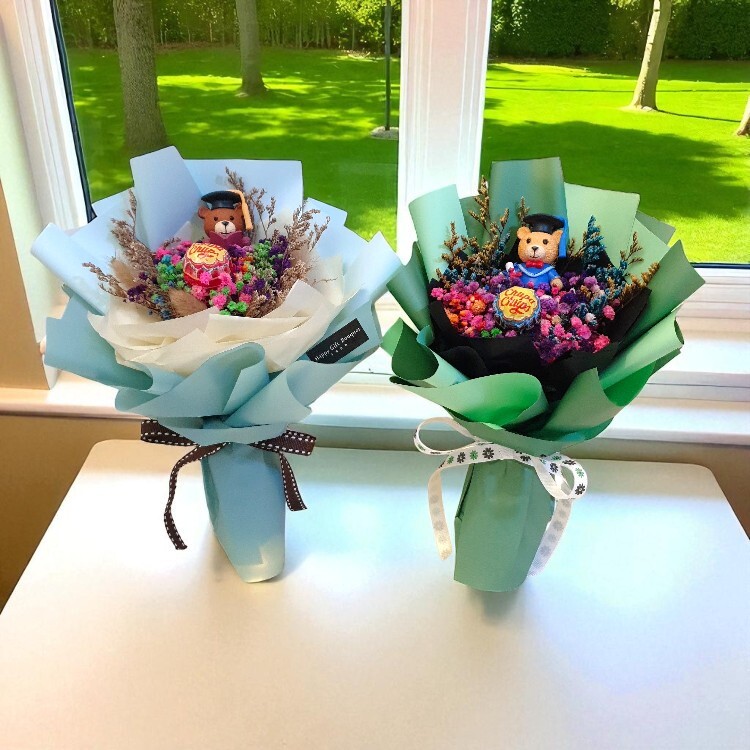 幼兒園畢業花束,送老師的花束,小花束,永生滿天星花束,Kindergarten graduation bouquet, bouquet for teachers, small bouquet, everlasting baby's breath