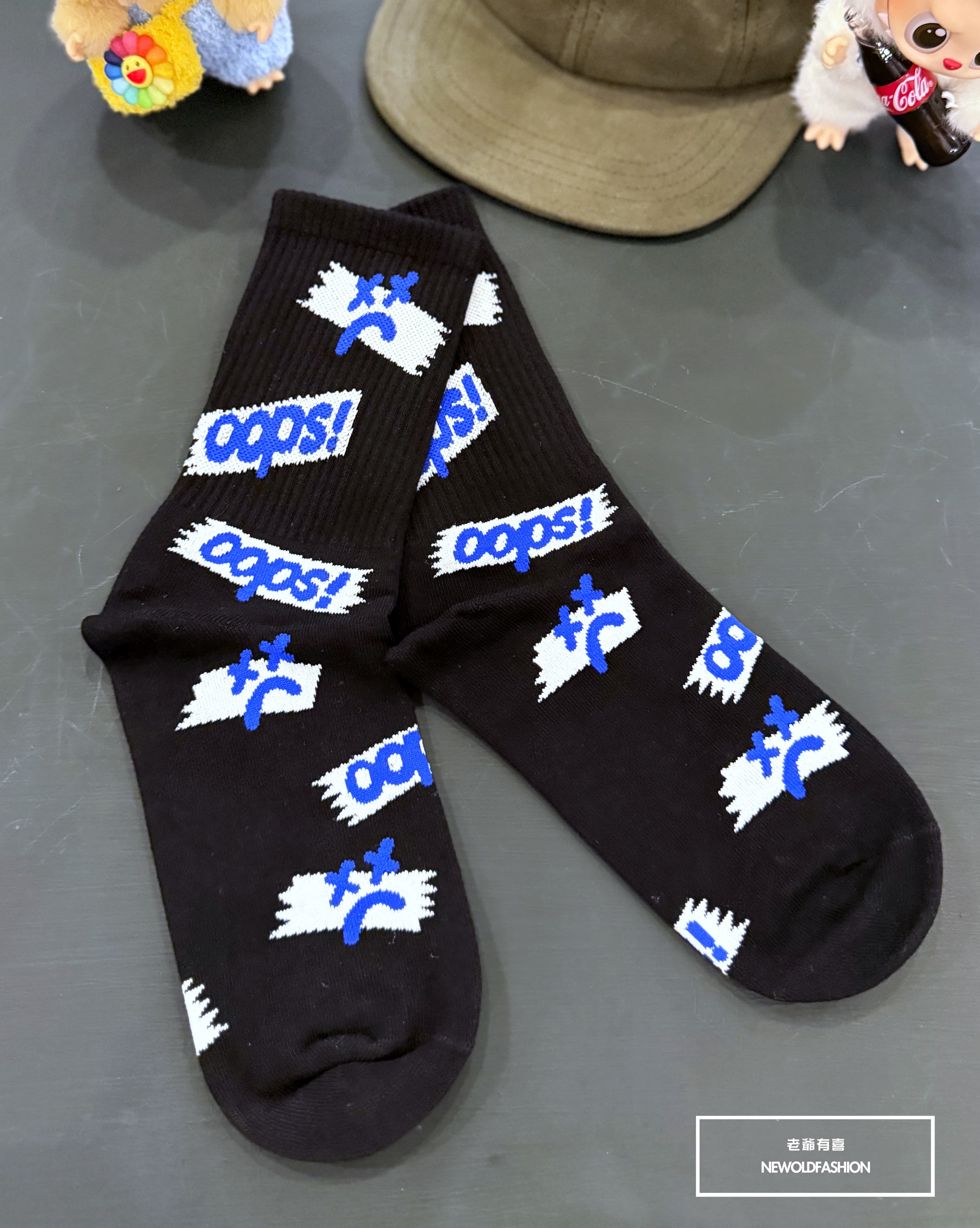 『新品上市』重磅doo標籤高筒襪-黑