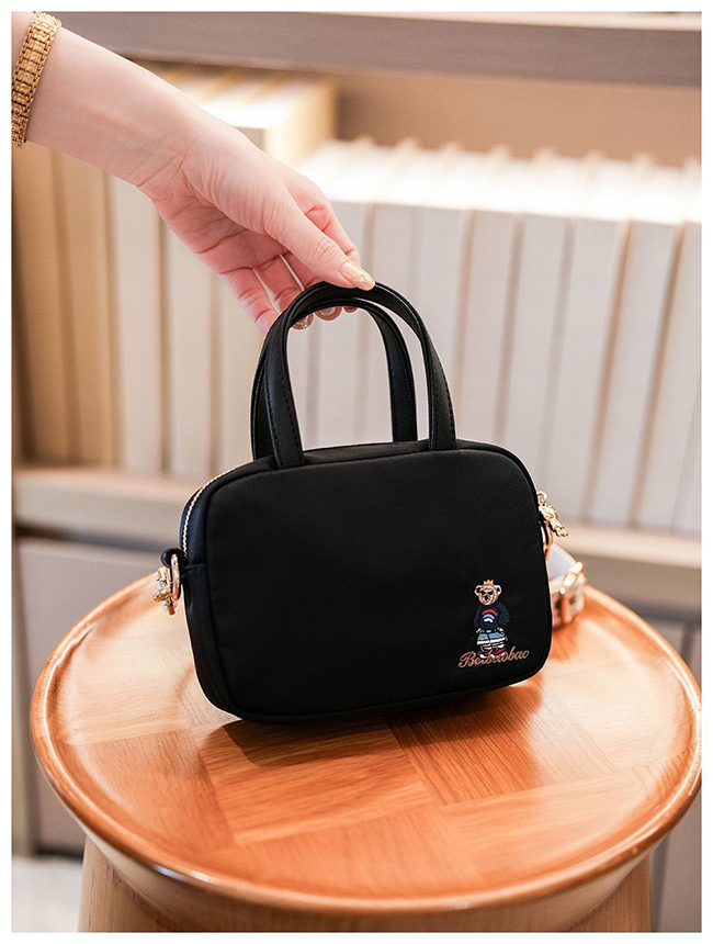 😍 輕巧好攜帶休閒款刺繡熊熊包-現貨