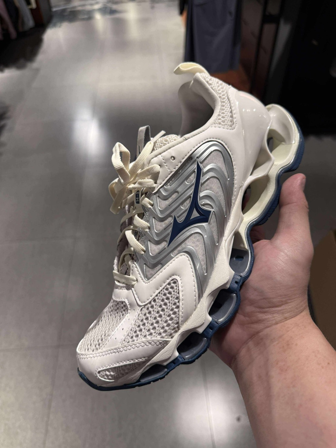 Mizuno WAVE PROPHECY 13S 緩震 舒適 支撐 休閒慢跑鞋 黑金j1gc258381/白藍 j1gc258384