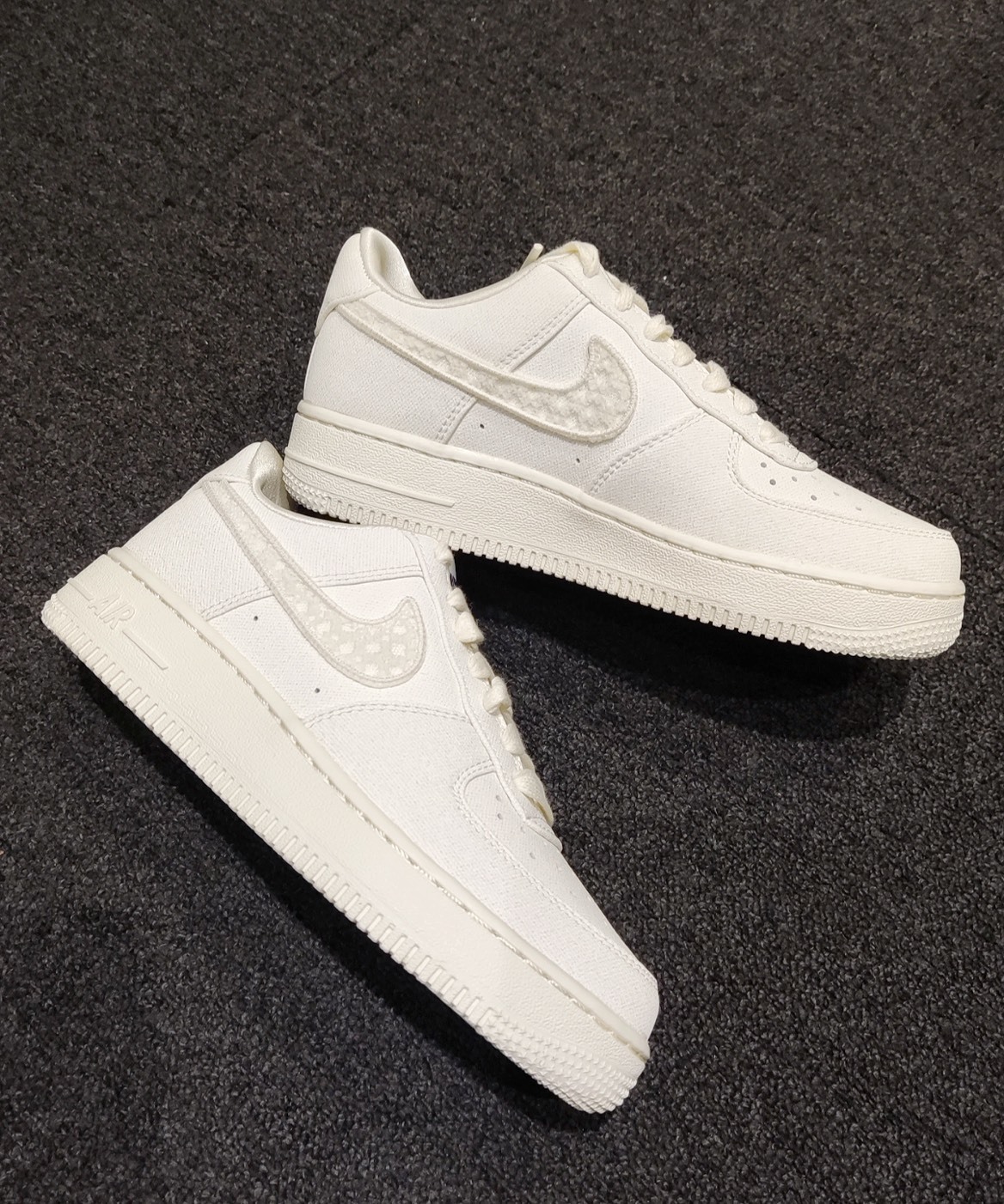 NIKE AIR FORCE 1 LOW SAIL 奶油蕾絲