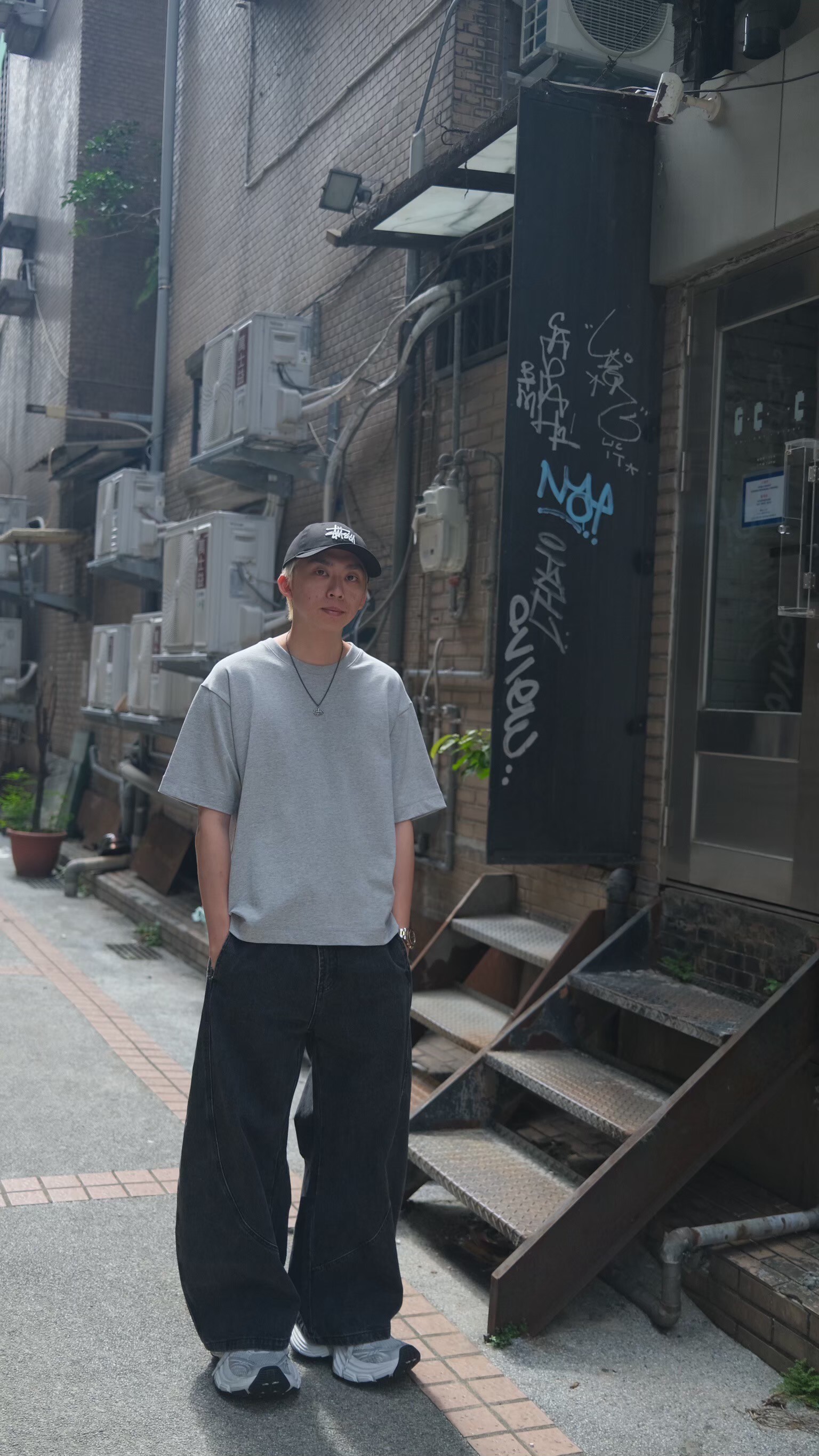 oarism純棉刺繡T恤