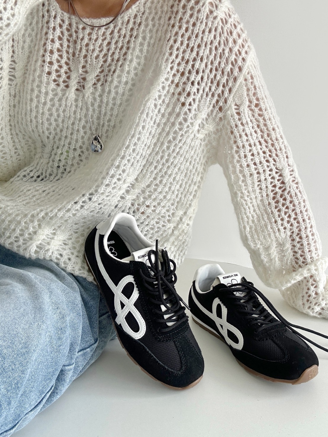 WE FLOWER 法棍小花鞋 黑白 焦糖底