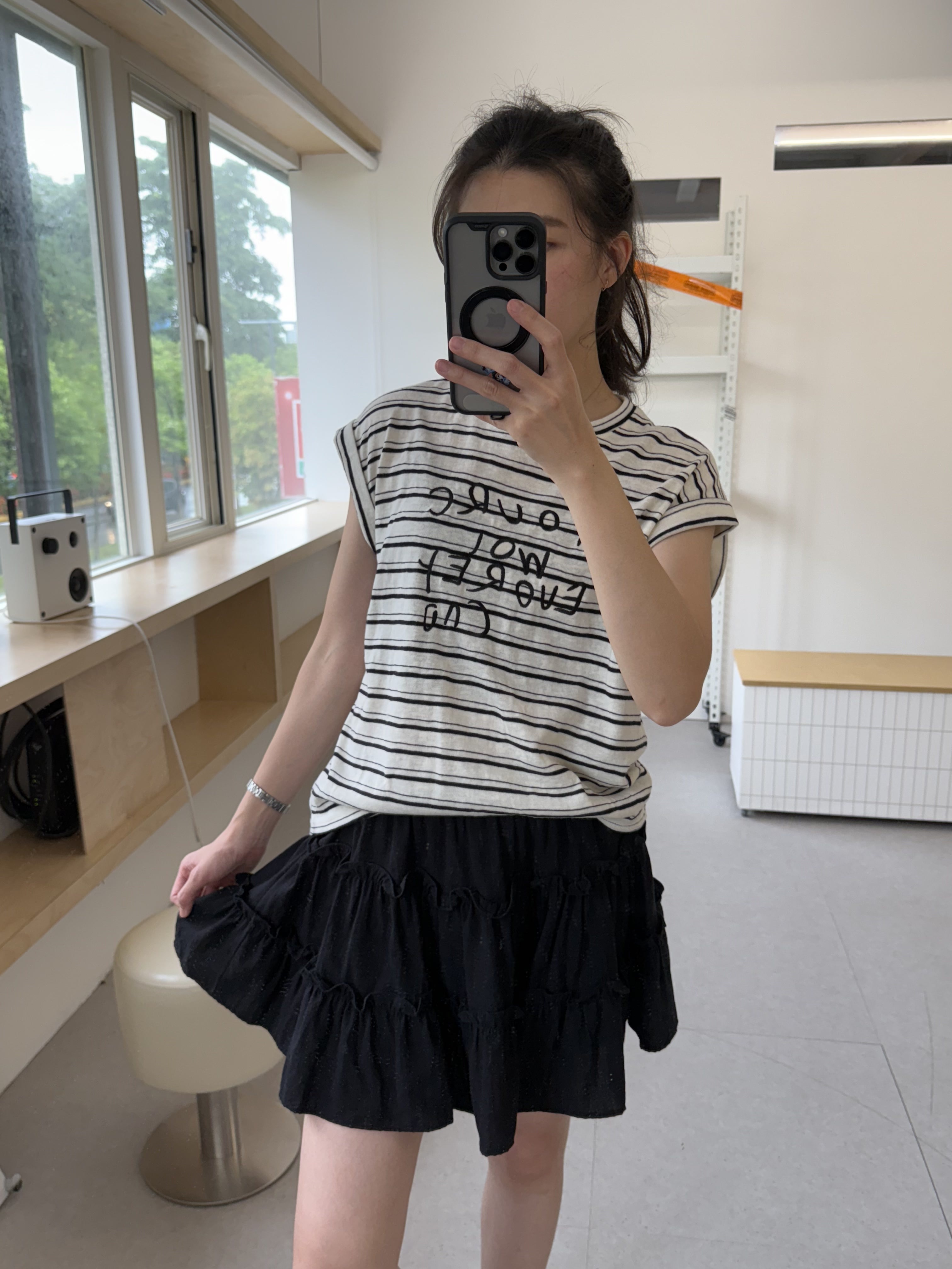 刺繡英文字母T+蛋糕短裙套裝*2色