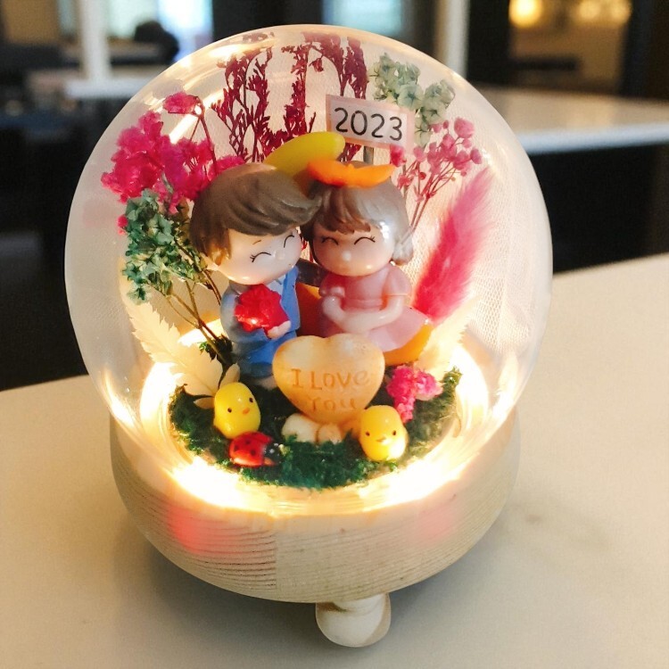 永生花玻璃罩情侶夜燈,生日禮物,開幕禮物,情人節禮物,Eternal Flower Glass Cover Couple Night Light, Birthday Gift, Opening Gift, Valentine's Day Gift