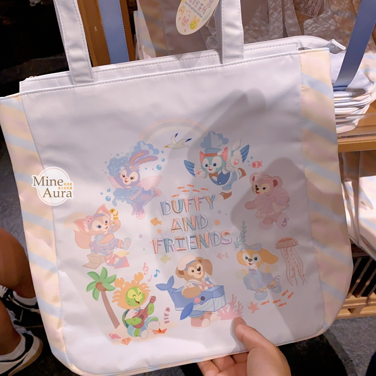 2025 夏日派對 達菲 Duffy 與好友們 圖案 手提包 托特包 -上海迪士尼樂園